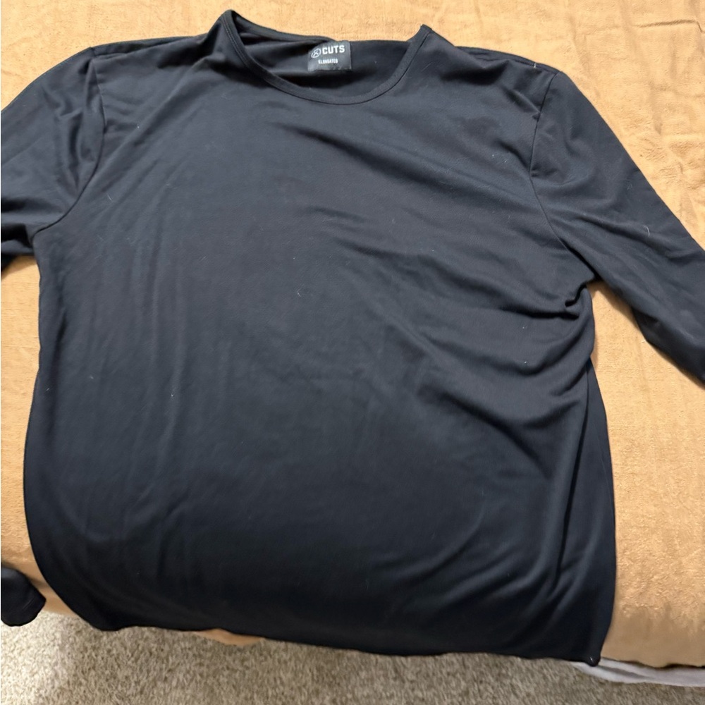 Cuts Elongated Black XL long sleeve shirt